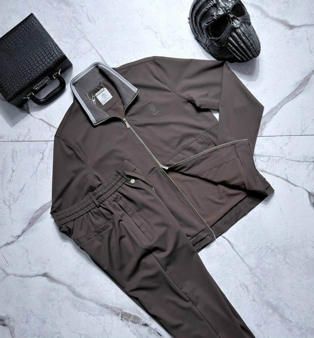 спортивный костюм brunello cucinelli,мужские спортивные костюмы,спортивный костюм,мужской костюм
