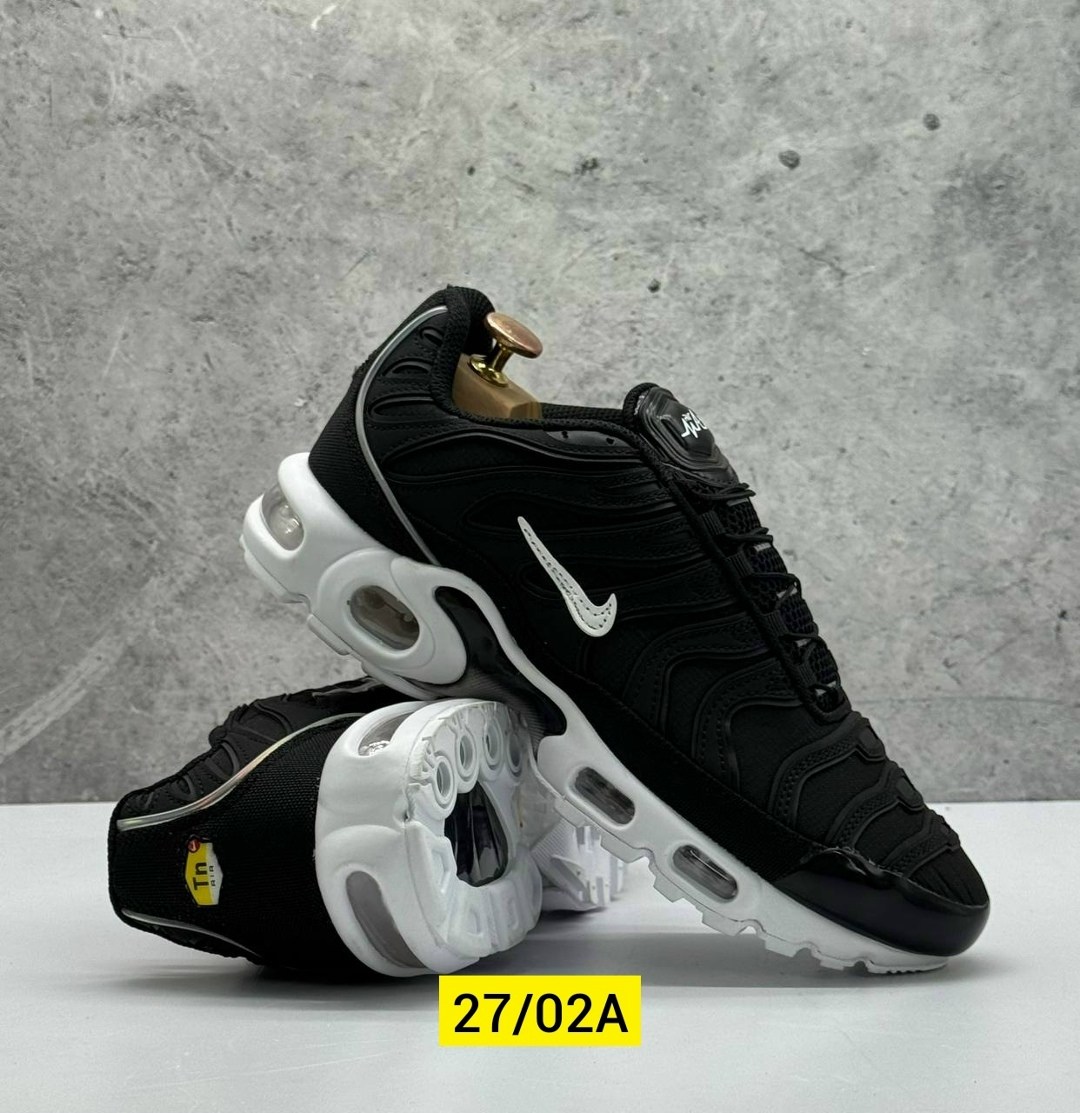 кроссовки nike air max tn plus,кроссовки мужские nike air max tn plus,,nike air max tn plus,кроссовки мужские nike air max tn