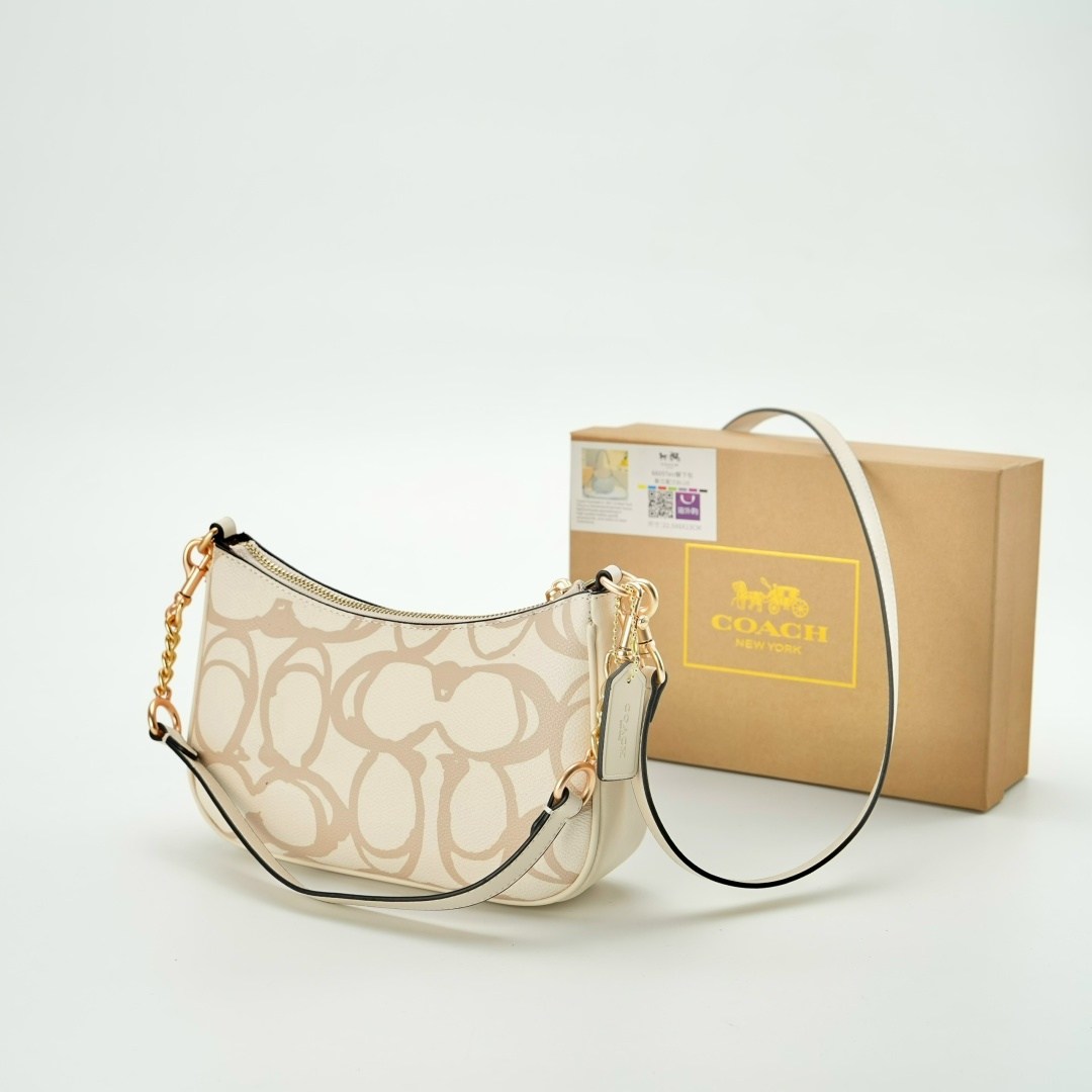 coach сумка женская,coach сумка,coach сумка на плечо,coach handbag,сумка coach signature