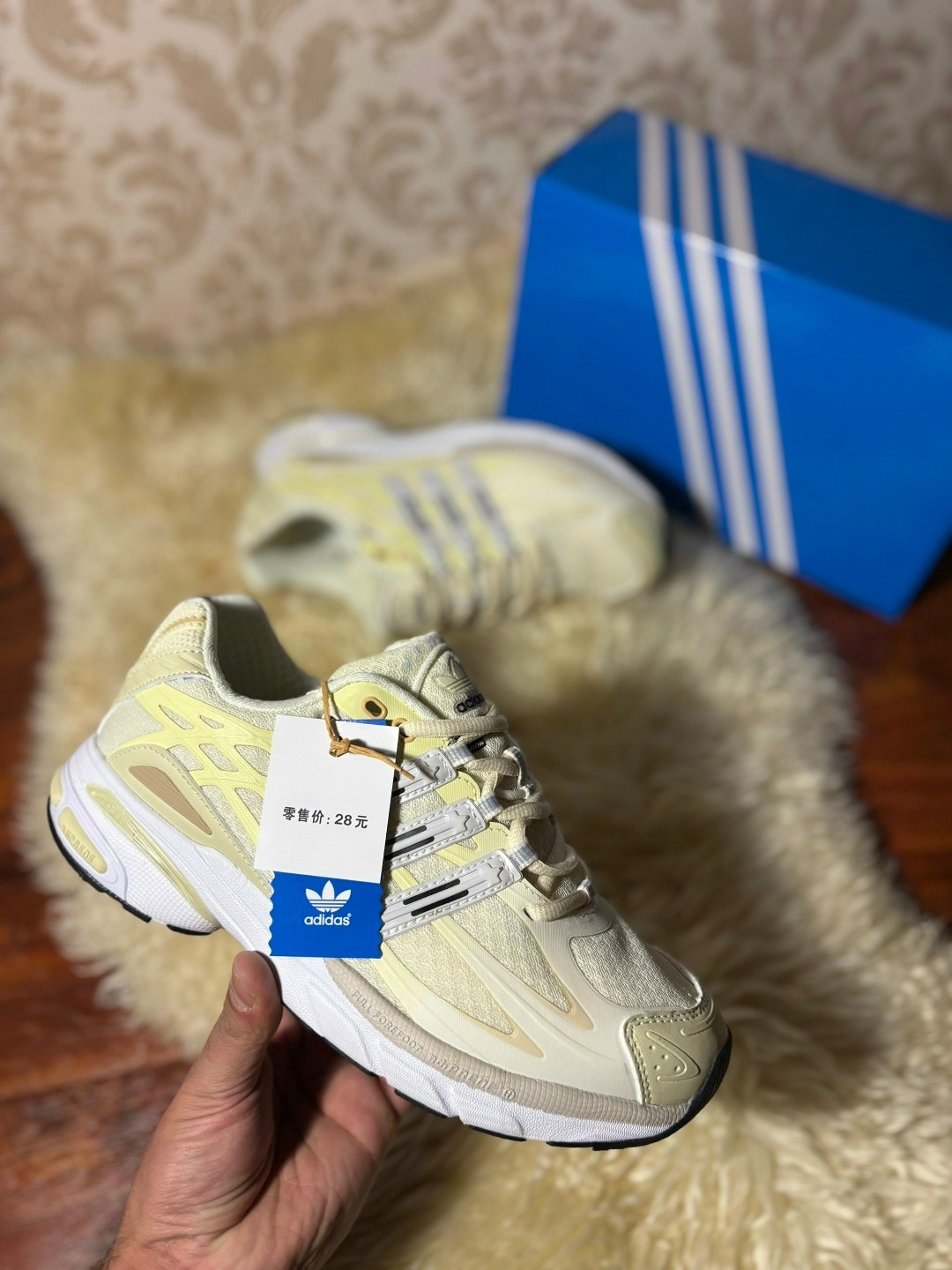 кроссовки adidas,кроссовки adidas response cl,кроссовки adidas response,кроссовки adidas original,adidas кроссовки женские