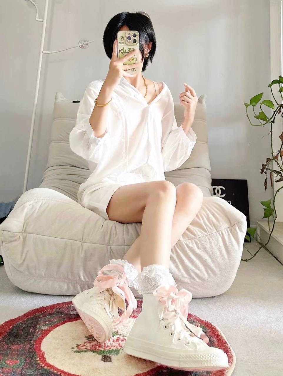 ,кроссовки модные,свадебные кеды,кеды converse,женские высокие кеды бежевого цвета converse