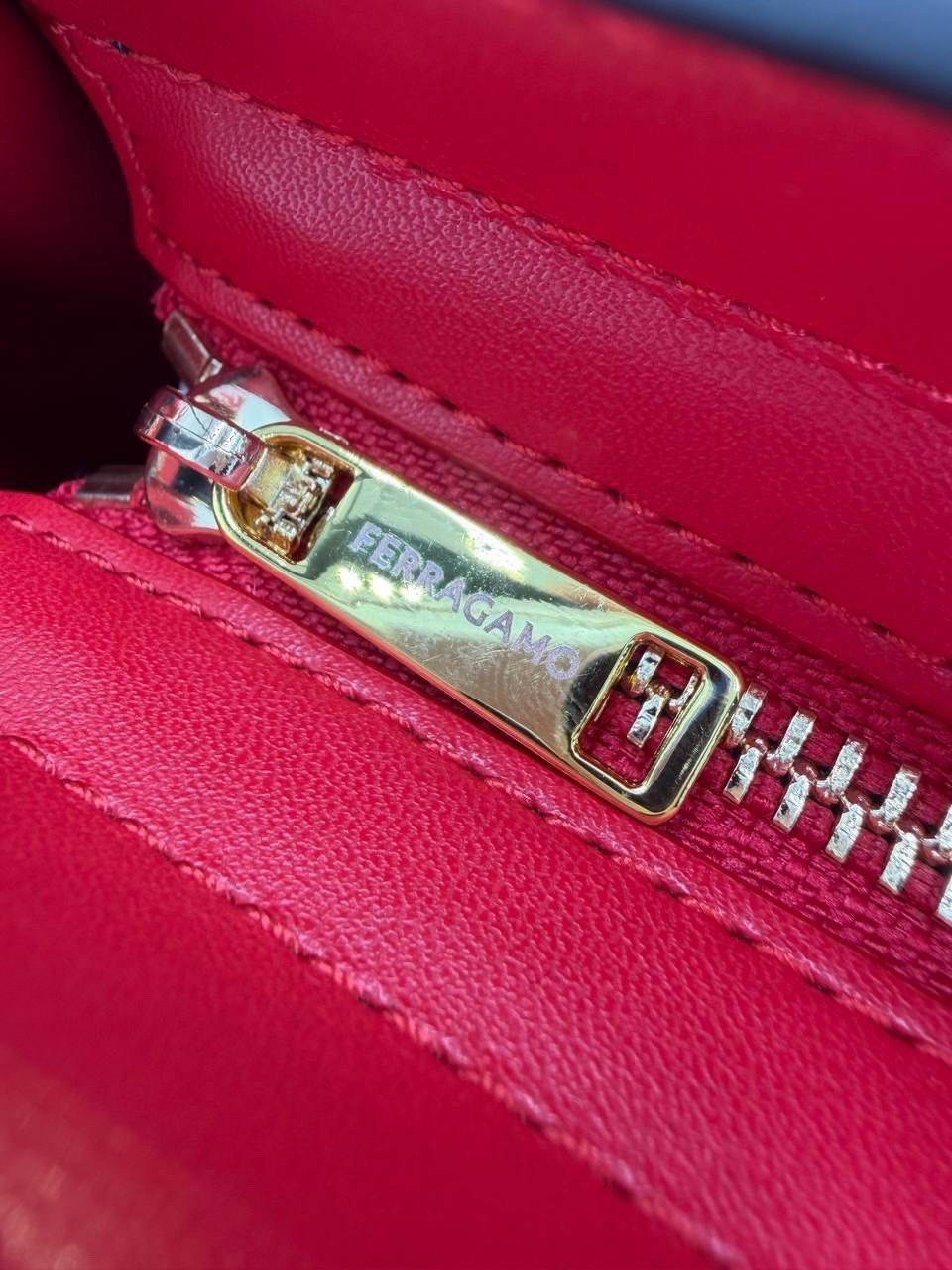 женская сумка fendi,сумка fendi peekaboo,фенди сумка,сумка,fendi сумка