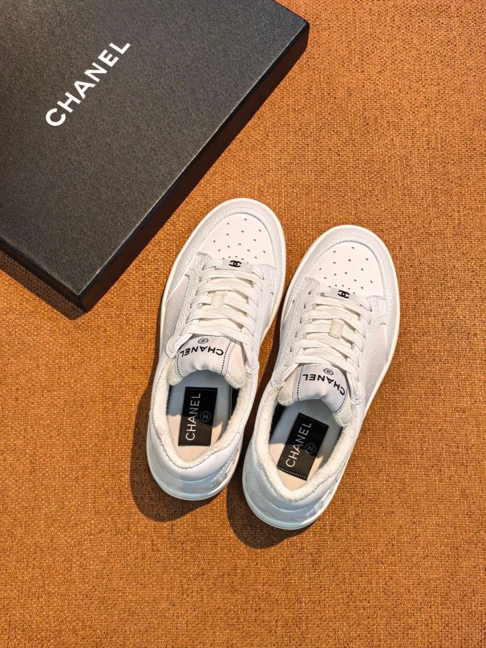 кроссовки,кроссовки женские chanel,женские кожаные кроссовки,кроссовки chanel,кожаные кроссовки