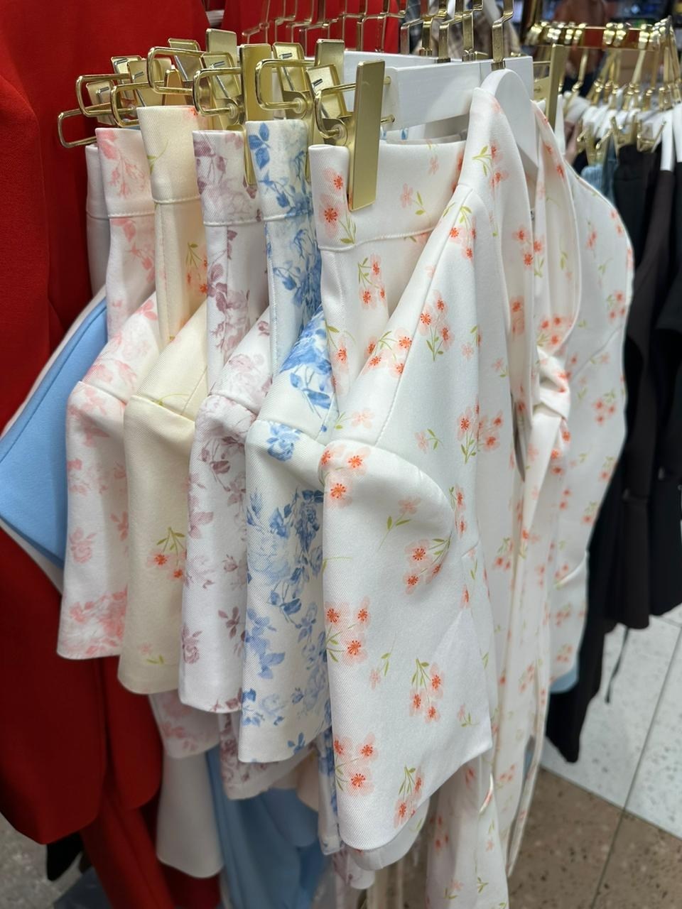 ,платье модное,платье