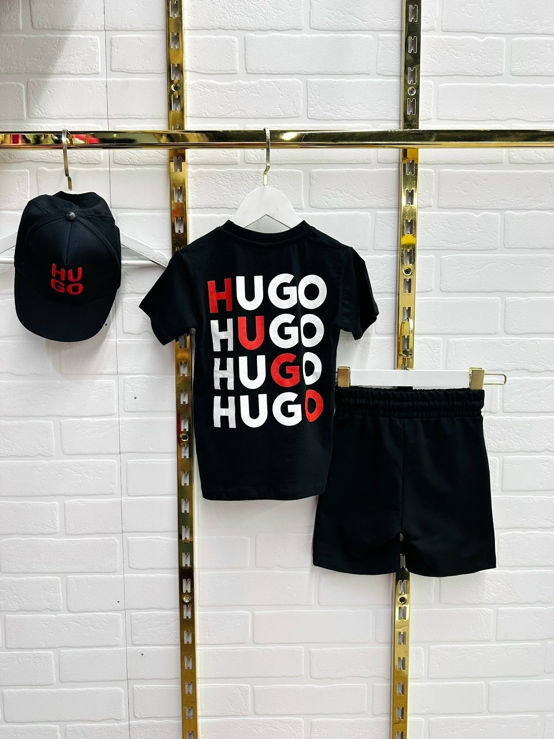 одежда мальчика,футболка hugo,комплект одежды,костюм спортивный мальчикам,футболки для мальчика