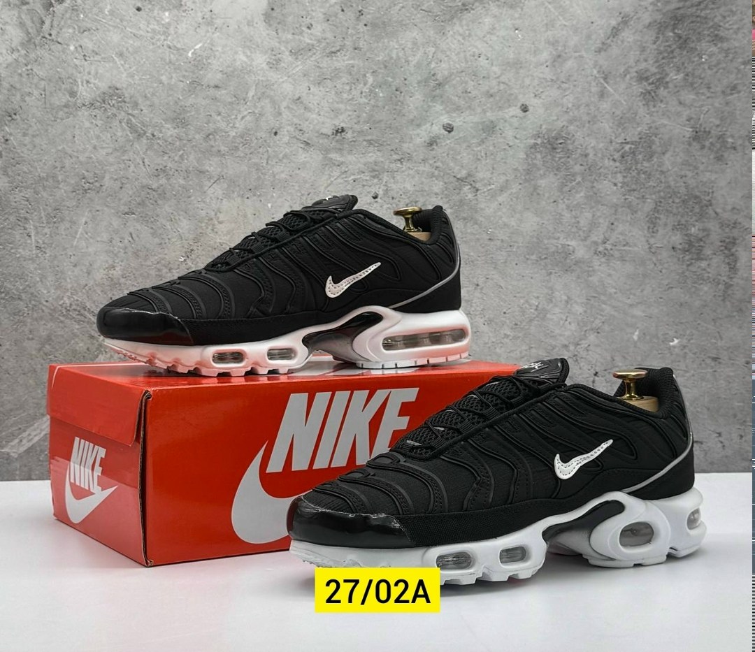 кроссовки nike air max tn plus,кроссовки мужские nike air max tn plus,,nike air max tn plus,кроссовки мужские nike air max tn