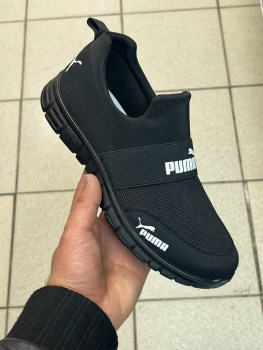 Кроссовки