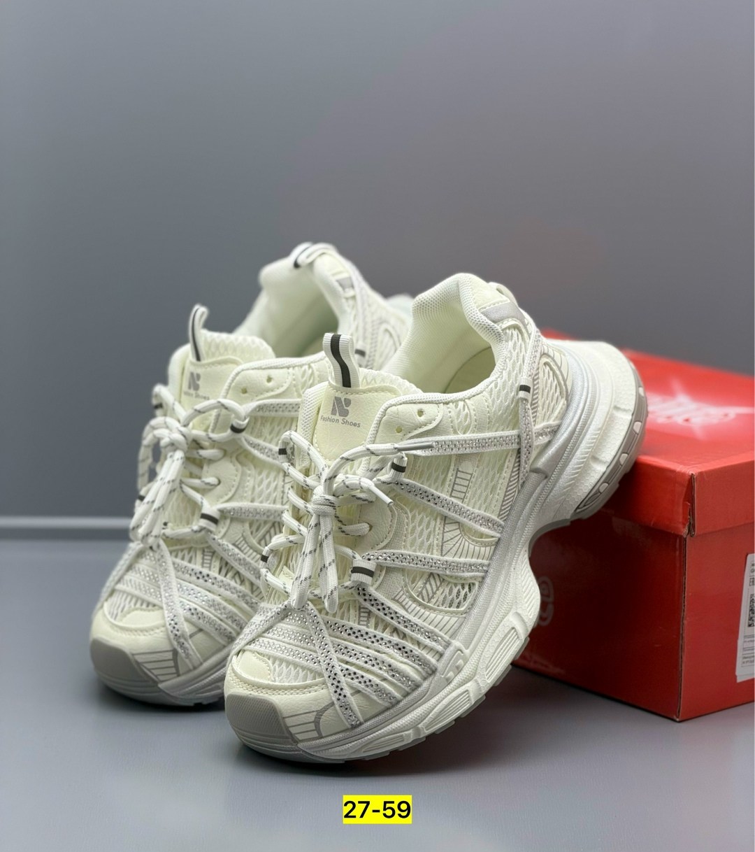 кроссовки женские balenciaga,женские кроссовки,кроссовки массивные,кроссовки balenciaga,массивные кроссовки женские