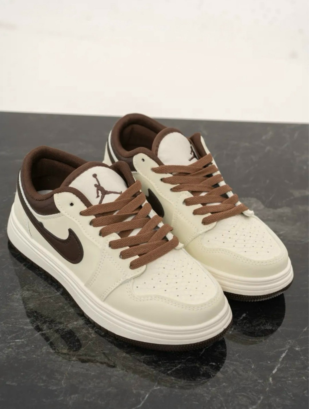 nike air jordan 1 low,air jordan 1 low mocha,air jordan 1 low,jordan 1 low,nike air jordan 1 low se