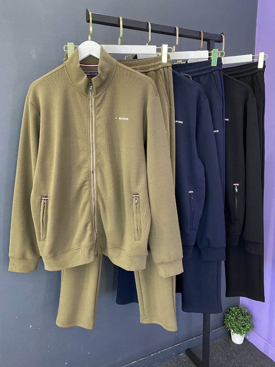 спортивный костюм tommy hilfiger,спортивный костюм томми хилфигер мужские,спортивный костюм,спортивный костюм спортивные костюмы,мужские спортивные костюмы