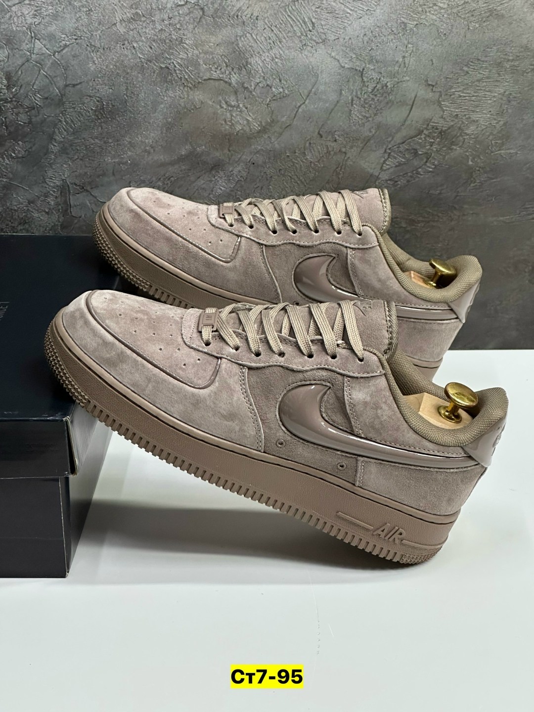 кросcовки nike air force 1,nike air force 1 07 suede,nike air force 1 07 lv 8,nike air force 1 low,мужские nike air force 1 mid серые кроссовки
