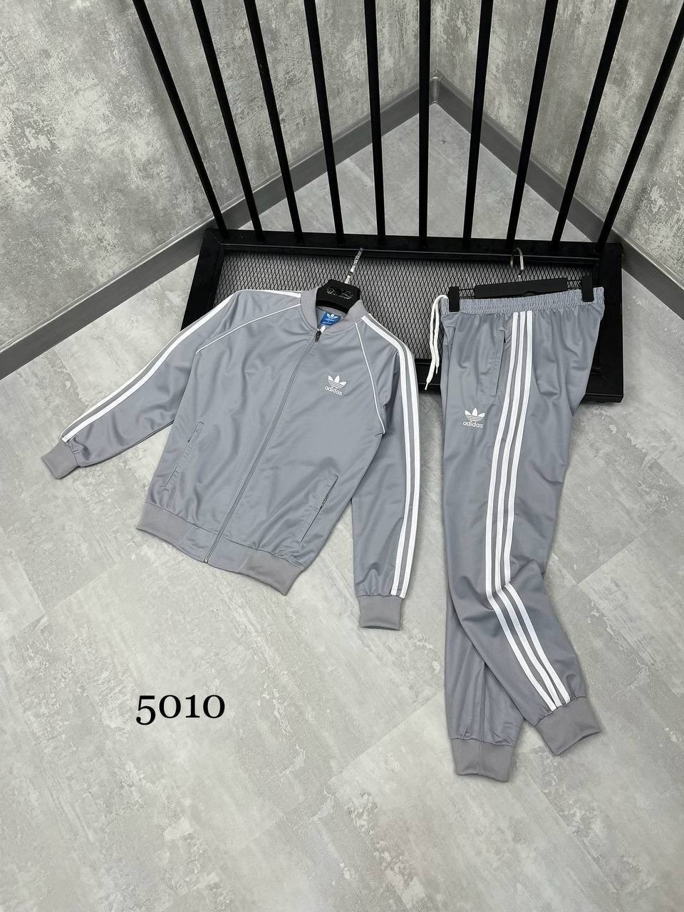 спортивный костюм adidas,adidas спортивный костюм мужской черный 2026,мужской спортивный костюм adidas,костюм адидас 90е,велюровый костюм мужской спортивный адидас