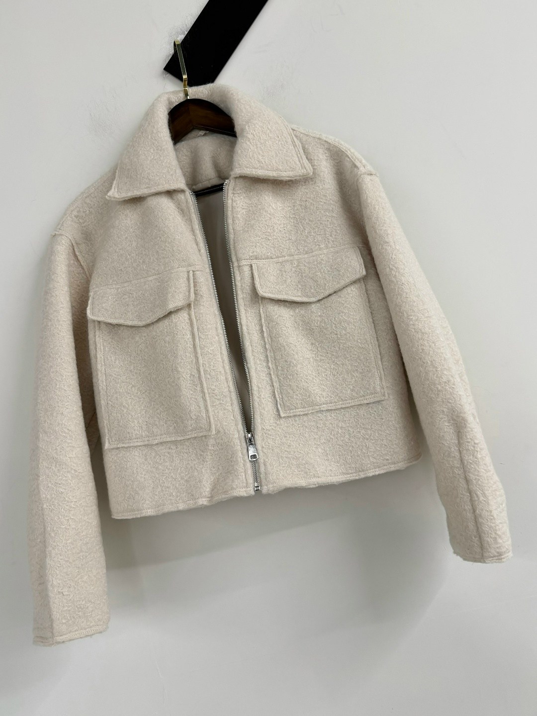 укороченная куртка букле zara,куртка женская,короткая куртка,куртка,куртка бежевая женская