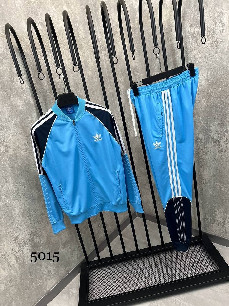 спортивный костюм adidas,спортивные костюмы адидас,мужской спортивный костюм adidas,костюм спортивный adidas sportswear style good,костюм спортивный adidas originals