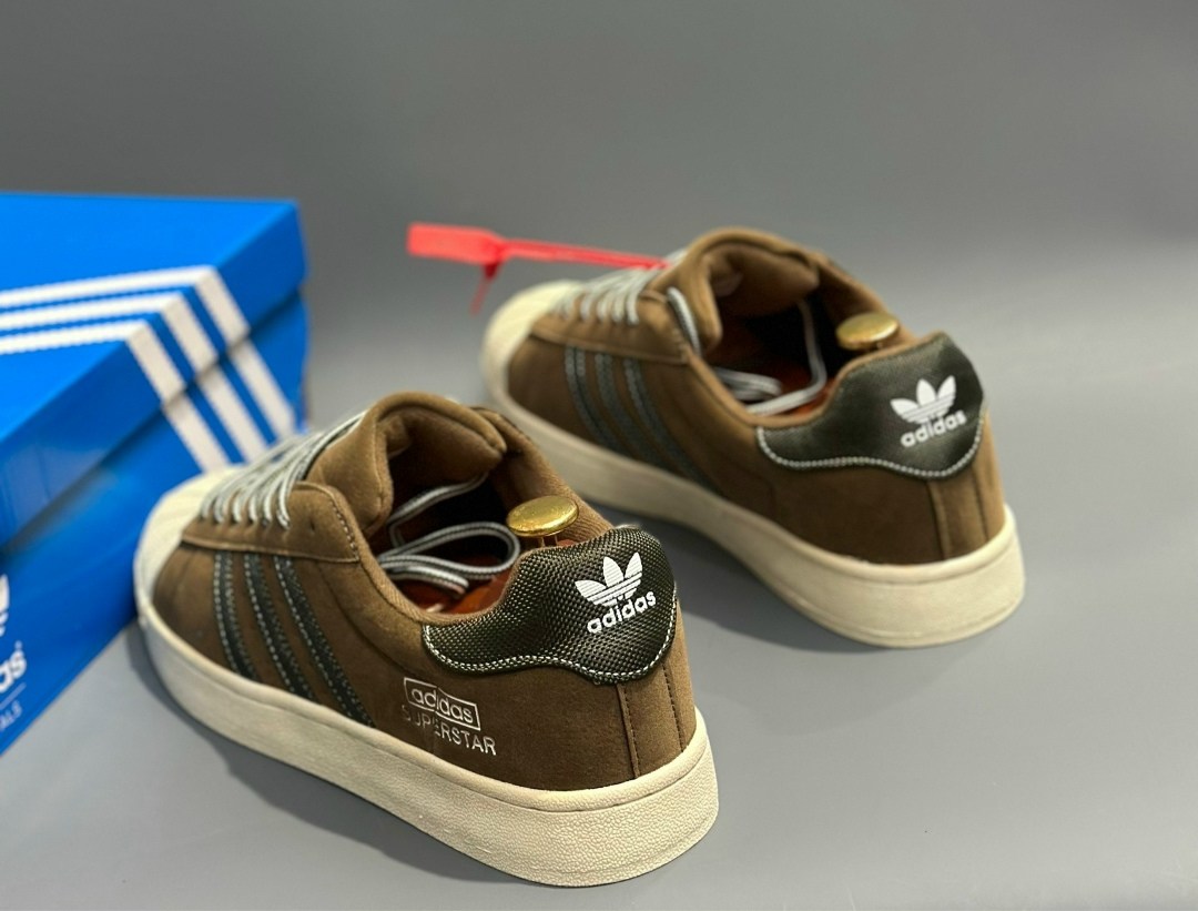 ,кроссовки для мужчин,мужская ,adidas superstar brown,adidas originals superstar