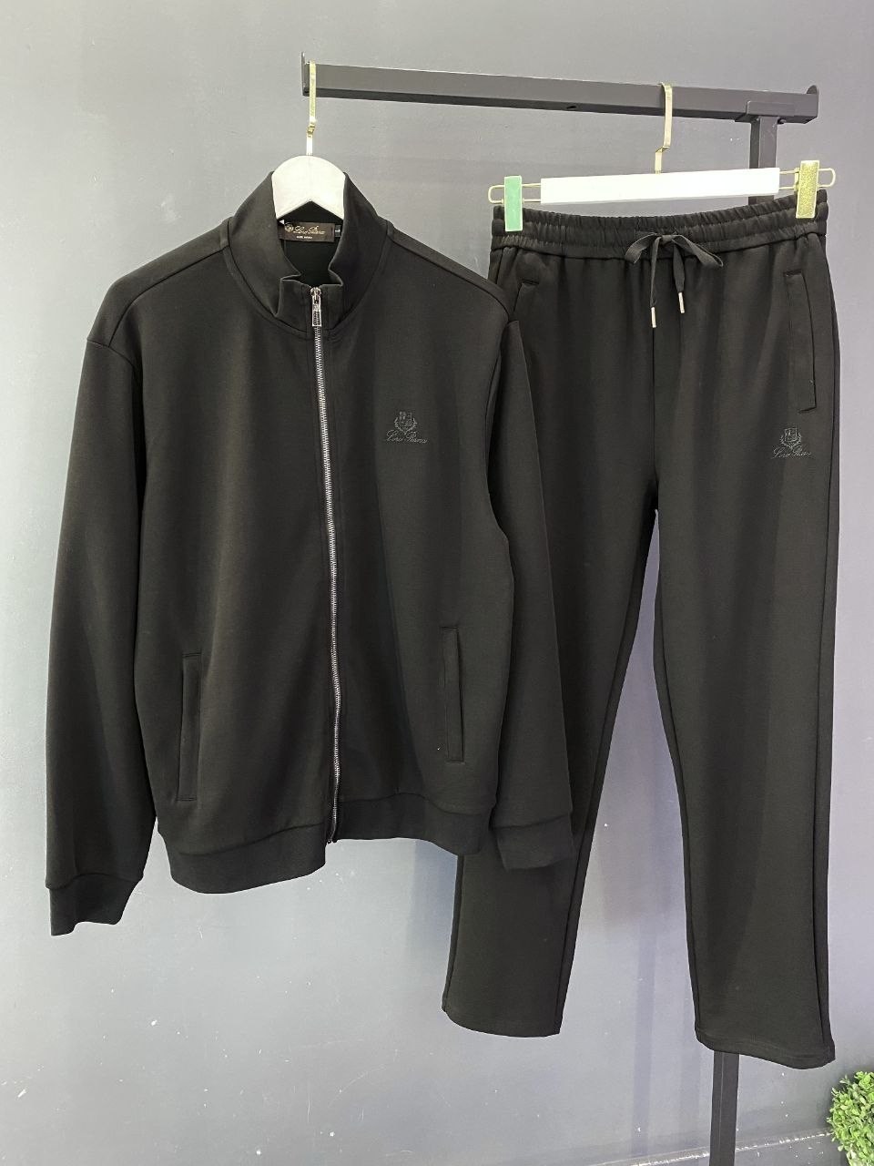 спортивный костюм brunello cucinelli,костюм brunello cucinelli,спортивный костюм loro piana,женский костюм,трикотажный костюм