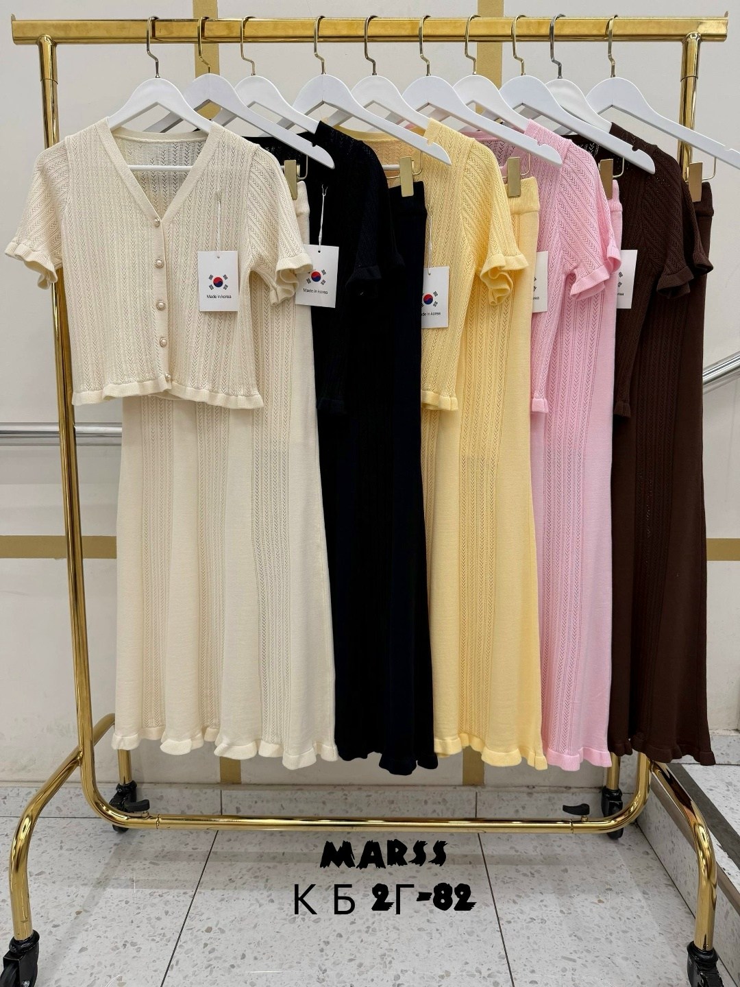 платье из трикотажа лапша,модное платье,трикотажное платье,костюм с юбкой,платье вязаное розовое