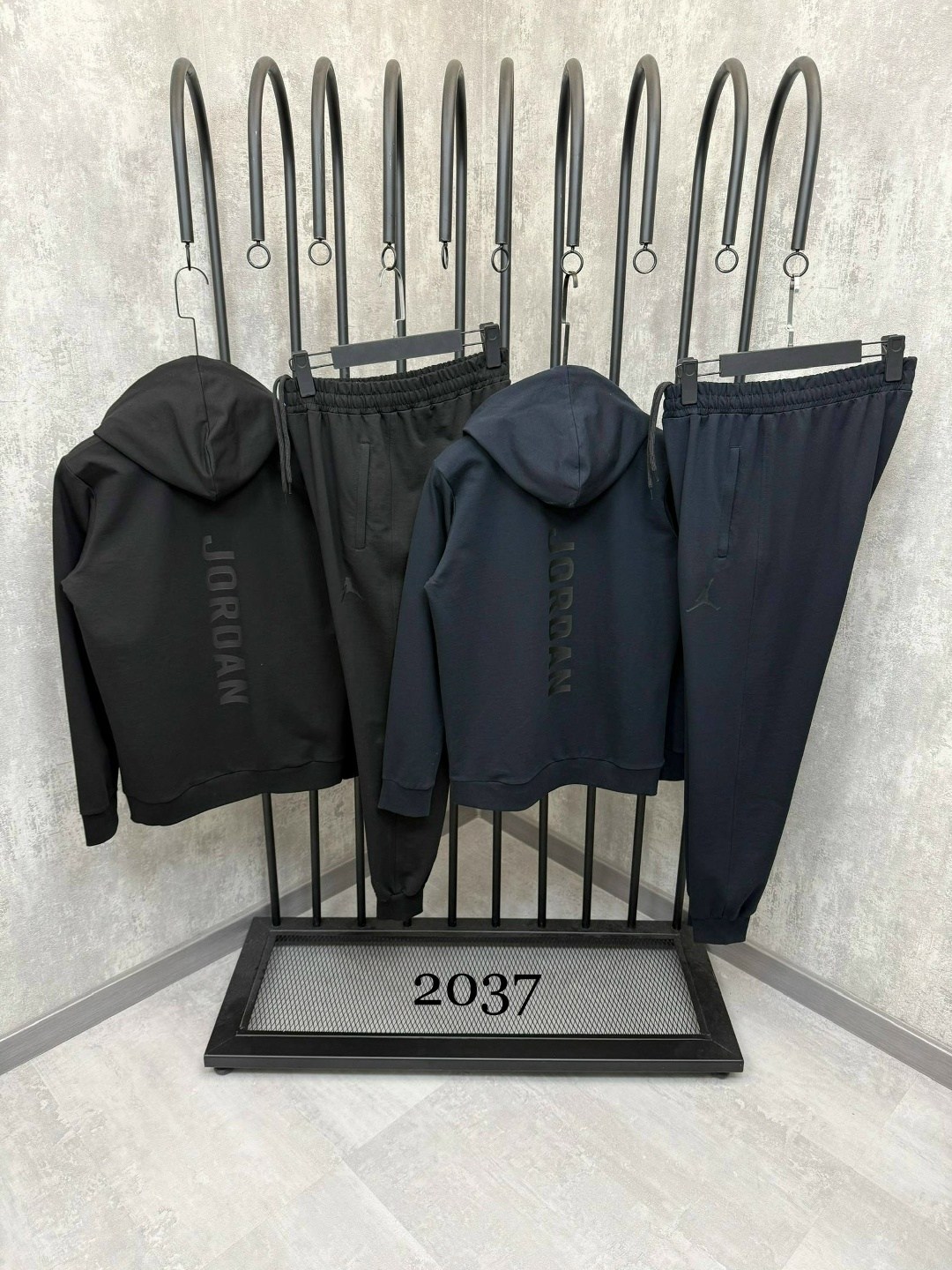спортивные костюм,мужской спортивный костюм на флисе jordan,спортивные костюмы nike,спортивный костюм nike air jordan 23 big hustle,спортивный костюм стон исланд