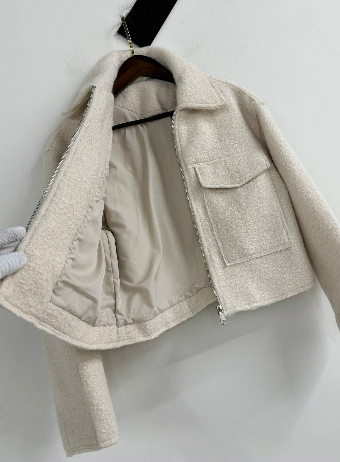 укороченная куртка букле zara,куртка женская,короткая куртка,куртка,куртка бежевая женская