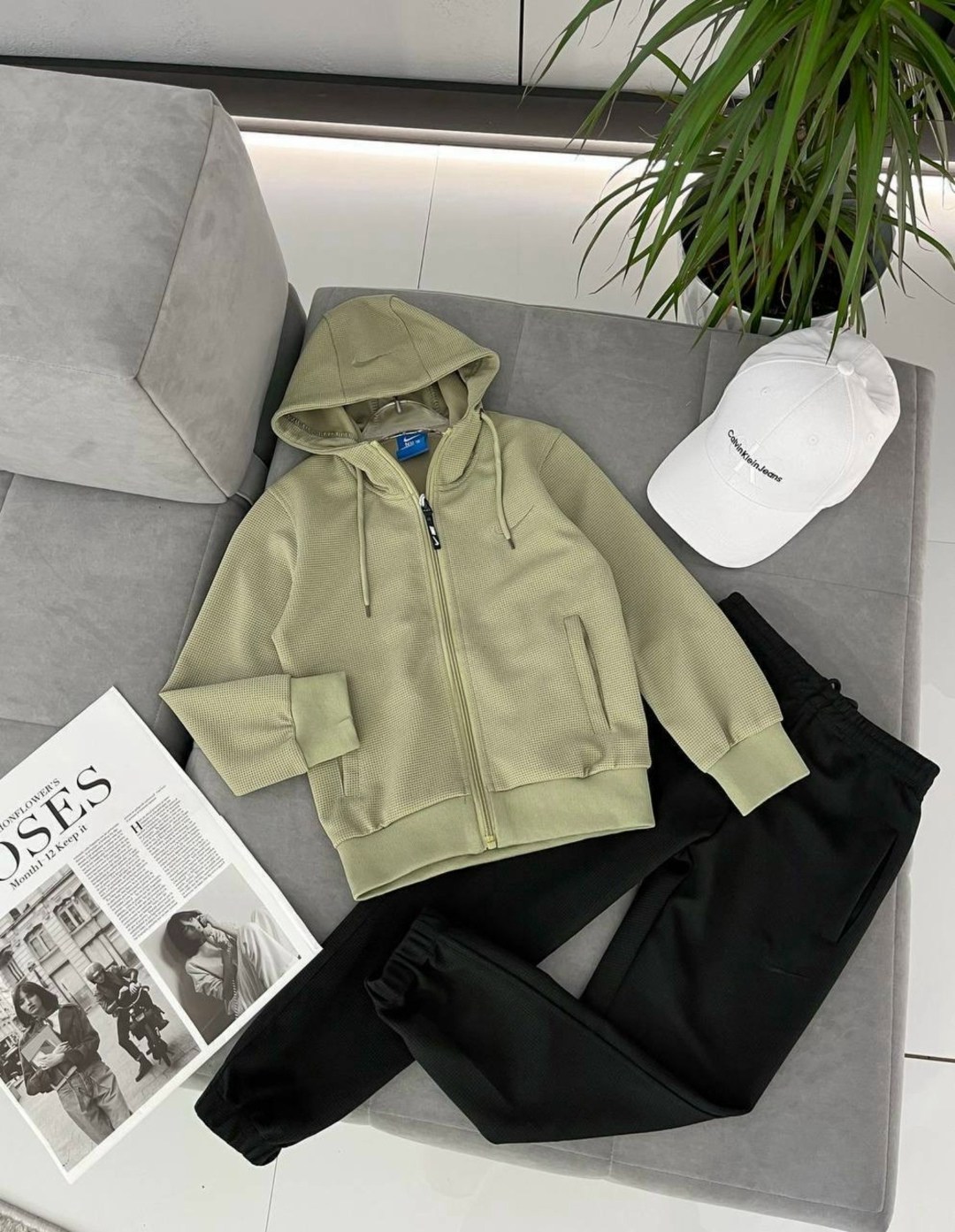 спортивный костюм brunello cucinelli,костюм спортивный,спортивные костюмы на флисе,спортивный костюм мужской,спортивный костюм armani