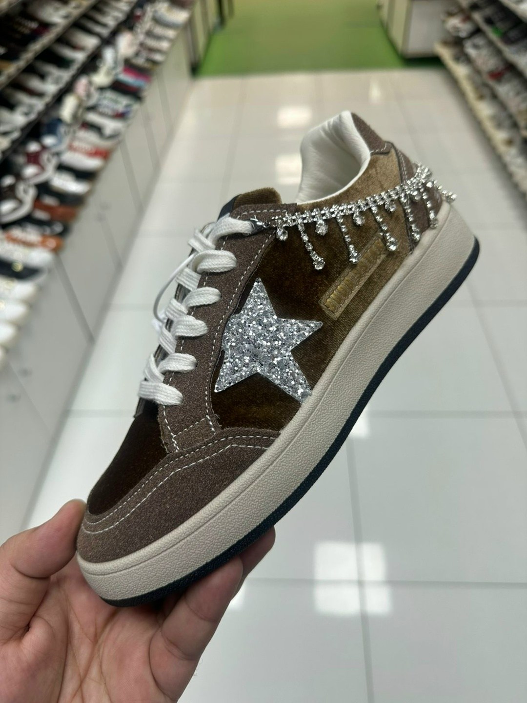 ,кеды golden goose,golden goose высокие кеды,кеды golden goose женские,кроссовки со звездами