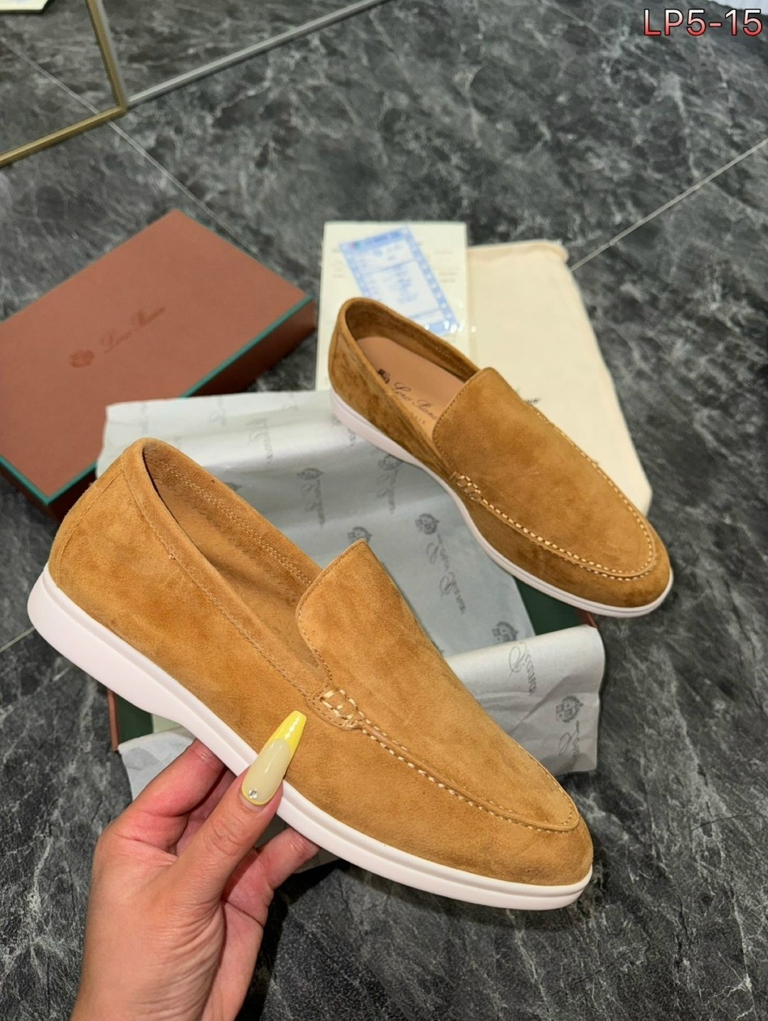лоферы женские loro piana,лоферы loro piana,лоферы из натуральной замши loro piana premium shoes,лоферы loro piana светло-бежевый 40 ru (25.5cm),замшевые лоферы loro piana