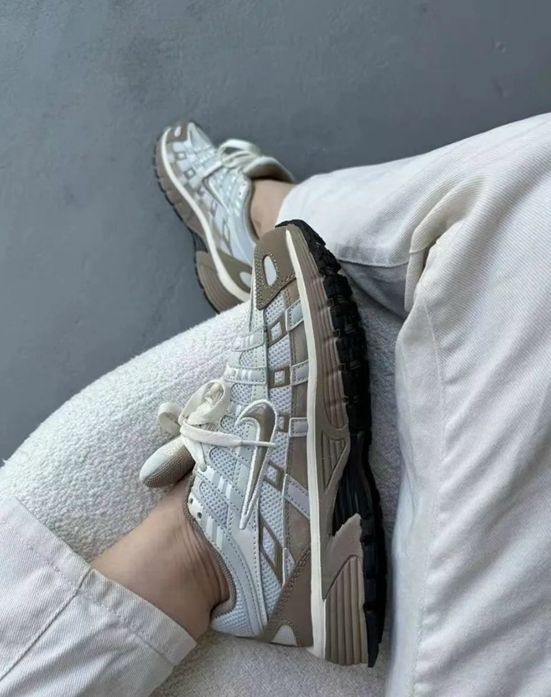 кроссовки женскиe,nike кроссовки,кроссовки cпортивные,кроссовки тренд,кроссовки модные