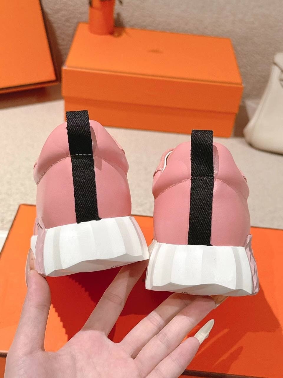 кроссовки hermes,кроссовки женские hermes,кроссовки гермес женские,,женские кроссовки