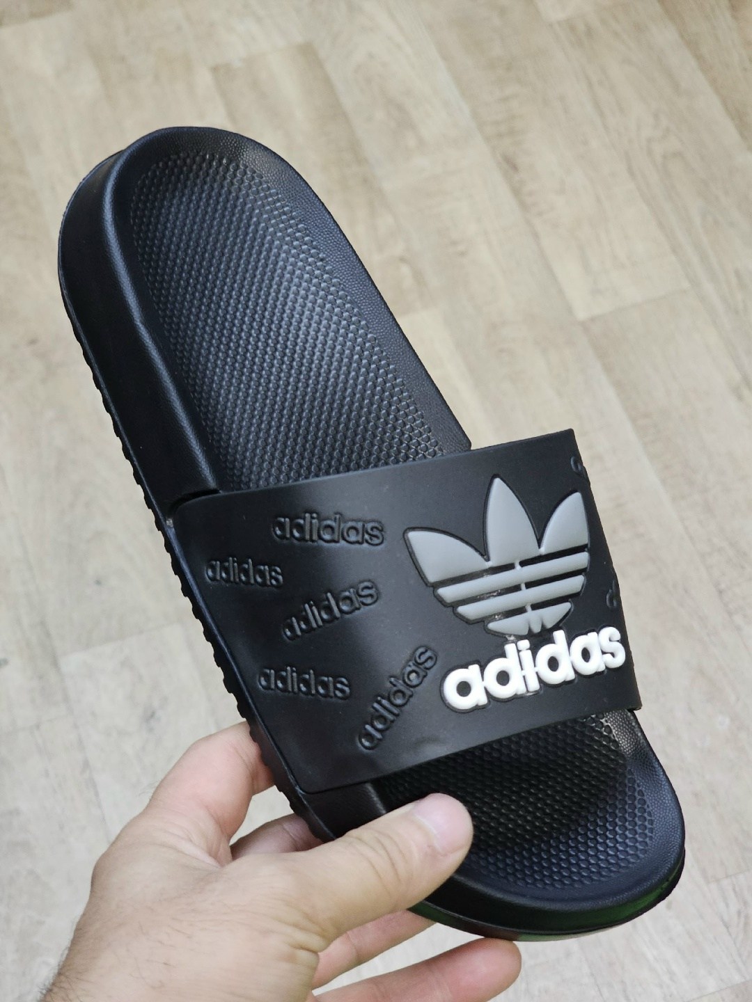 шлепанцы adidas,сланцы adidas,adidas originals adilette lite,шлепанцы adidas mungo 010629,шлепанцы adidas originals adilette lite