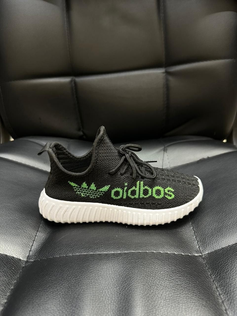 ,adidas yeezy boost 350 pink,летние кроссовки,женские кроссовки,кроссовки изики