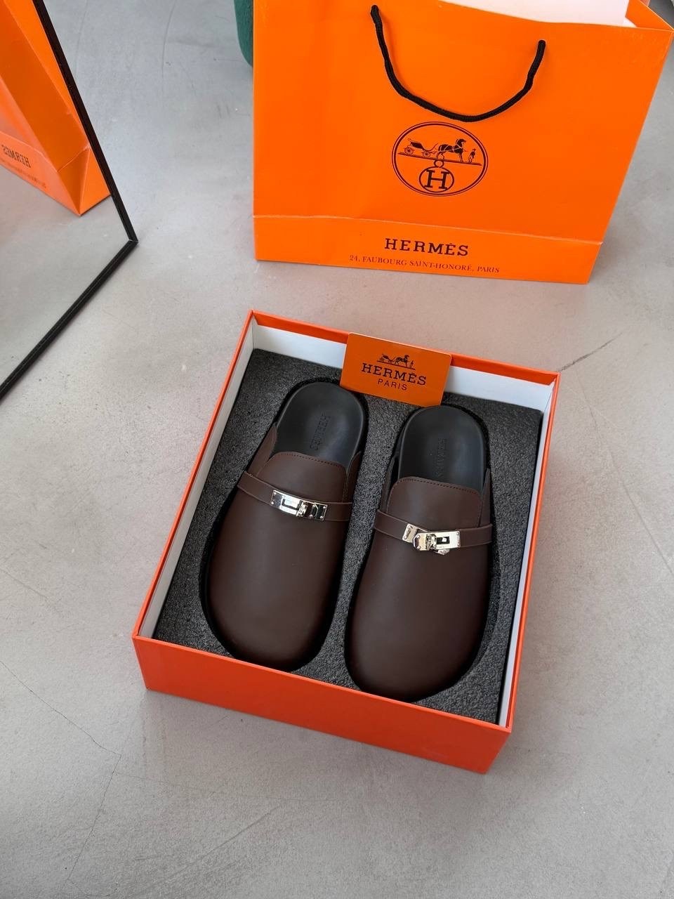 ,мюли hermes,hermes мюли женские,шлепанцы hermes,шлепанцы вьетнамки