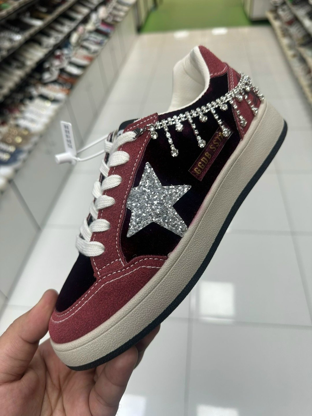 ,кеды golden goose,golden goose высокие кеды,кеды golden goose женские,кроссовки со звездами