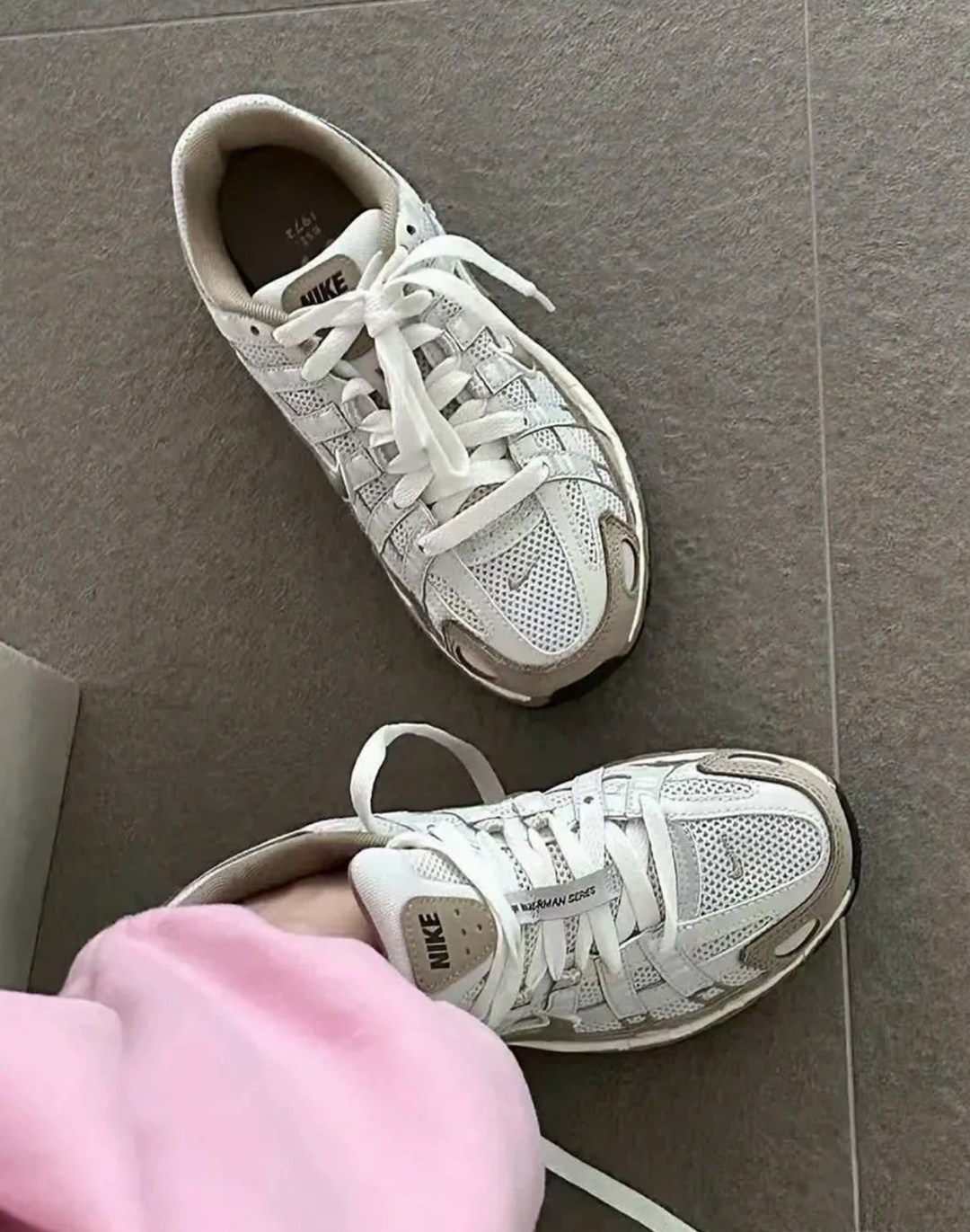 кроссовки женскиe,nike кроссовки,кроссовки cпортивные,кроссовки тренд,кроссовки модные