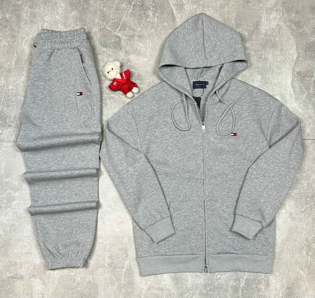 спортивный костюм tommy hilfiger,мужской спортивный костюм на флисе tommy hilfiger,спортивный костюм kiton,костюм tommy hilfiger,спортивный костюм томми хилфигер