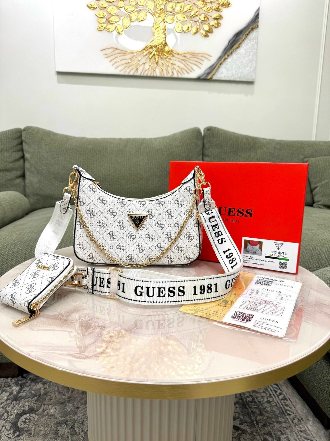 сумка женская guess,сумка guess,сумка guess через плечо женская,сумка люкс guess через плечо,сумка седло guess
