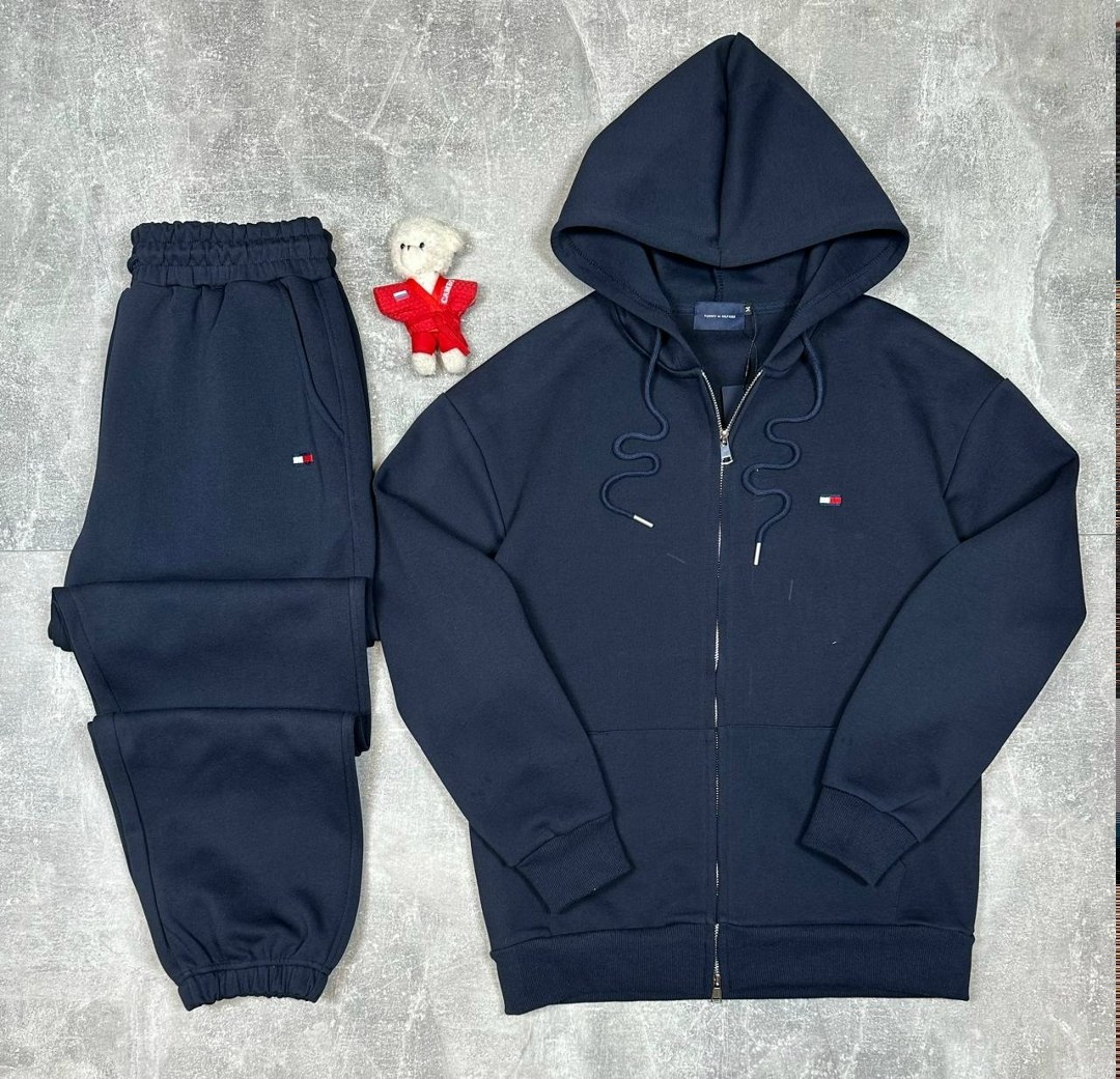 спортивный костюм tommy hilfiger,мужской спортивный костюм на флисе tommy hilfiger,спортивный костюм kiton,костюм tommy hilfiger,спортивный костюм томми хилфигер