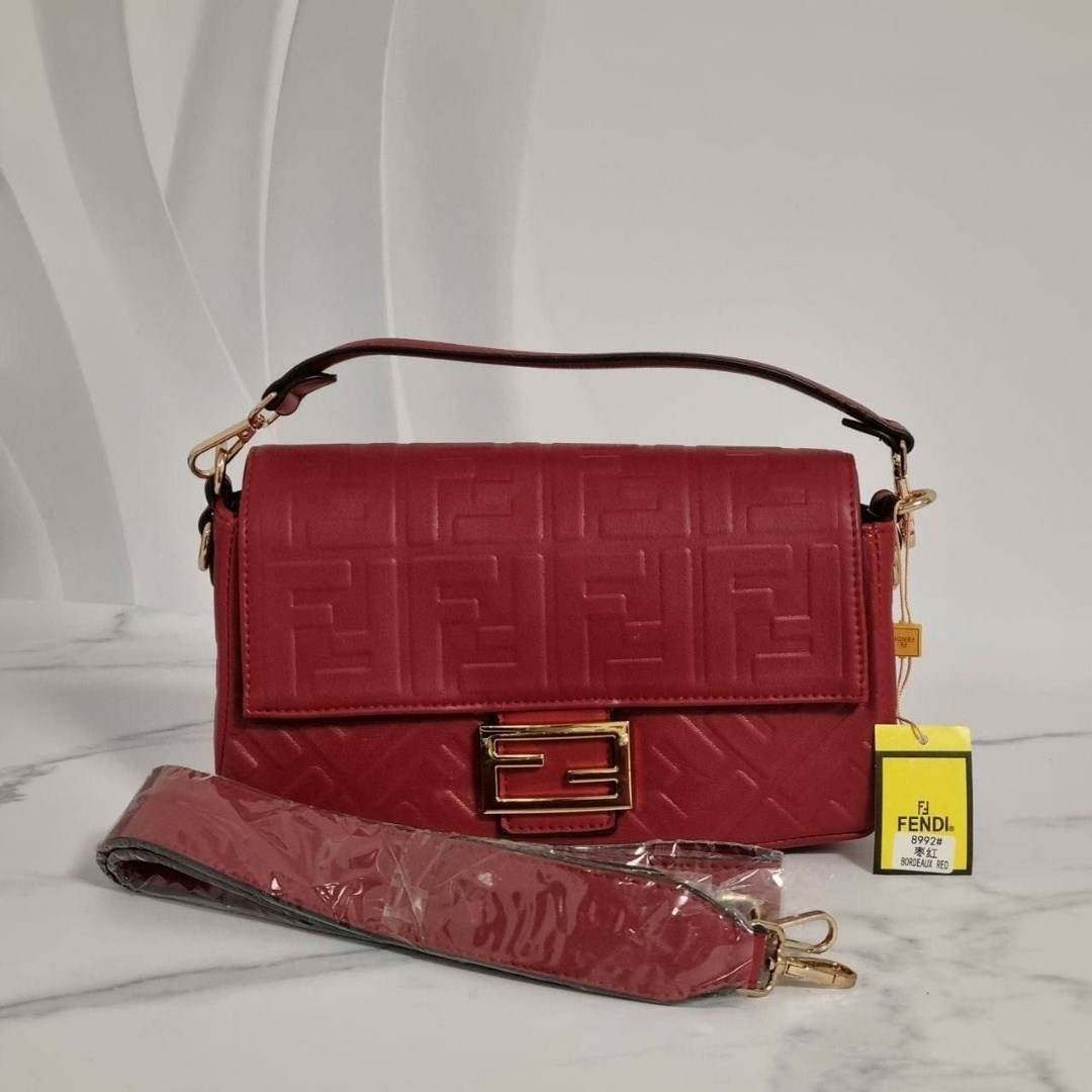 сумка fendi,fendi сумка fendi,fendi сумка на плечо,женская сумка fendi,сумка fendi baguette