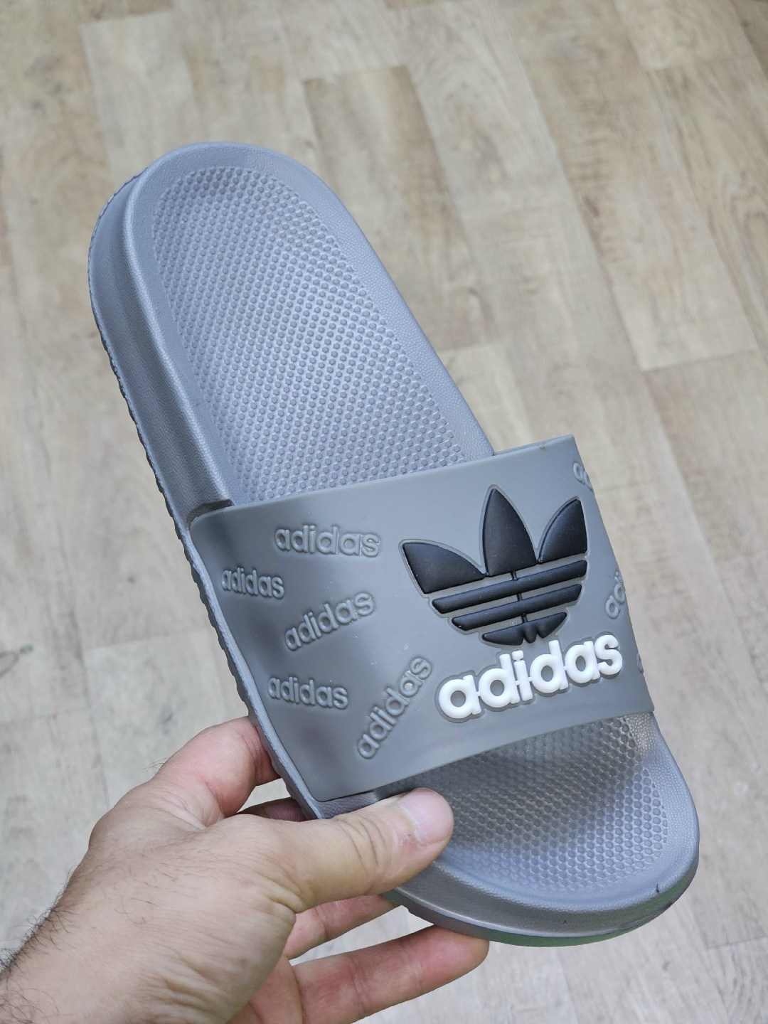 шлепанцы adidas,сланцы adidas,adidas originals adilette lite,шлепанцы adidas mungo 010629,шлепанцы adidas originals adilette lite