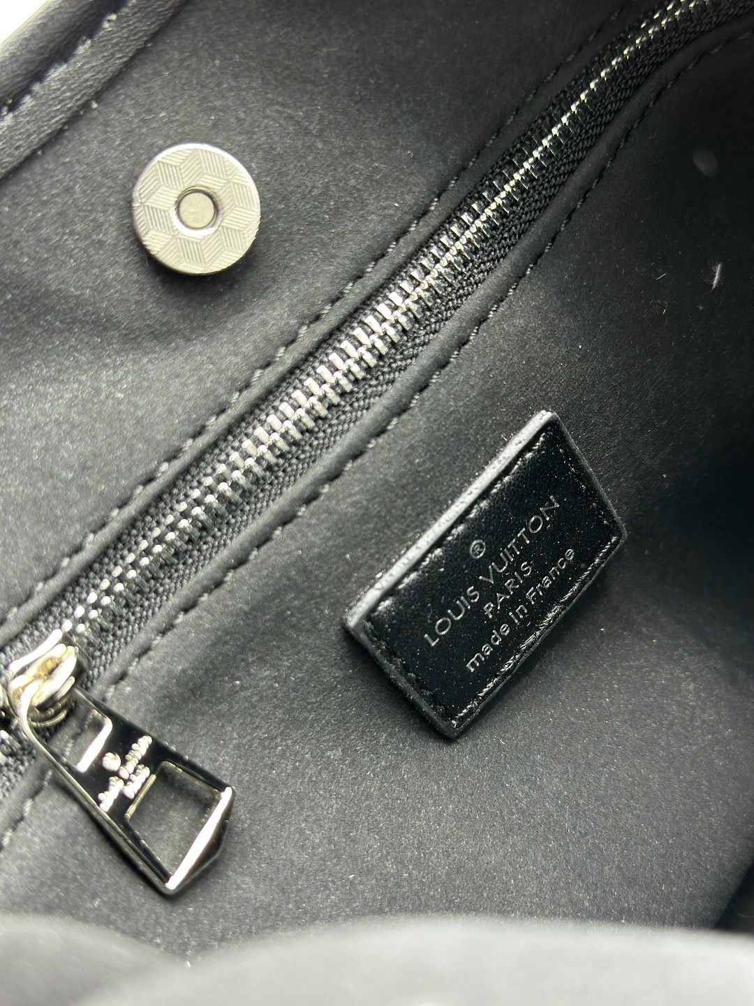 сумка louis vuitton женская,louis vuitton сумка на плечо,сумка louis vuitton,сумка через плечо louis vuitton,женская кожаная сумка louis vuitton carry all черная