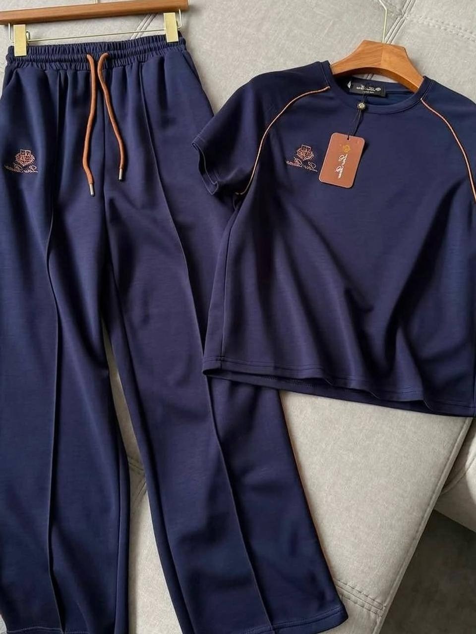 спортивный костюм,спортивный костюм loro piana,повседневный спортивный костюм,теплые спортивные костюмы,комплект одежды