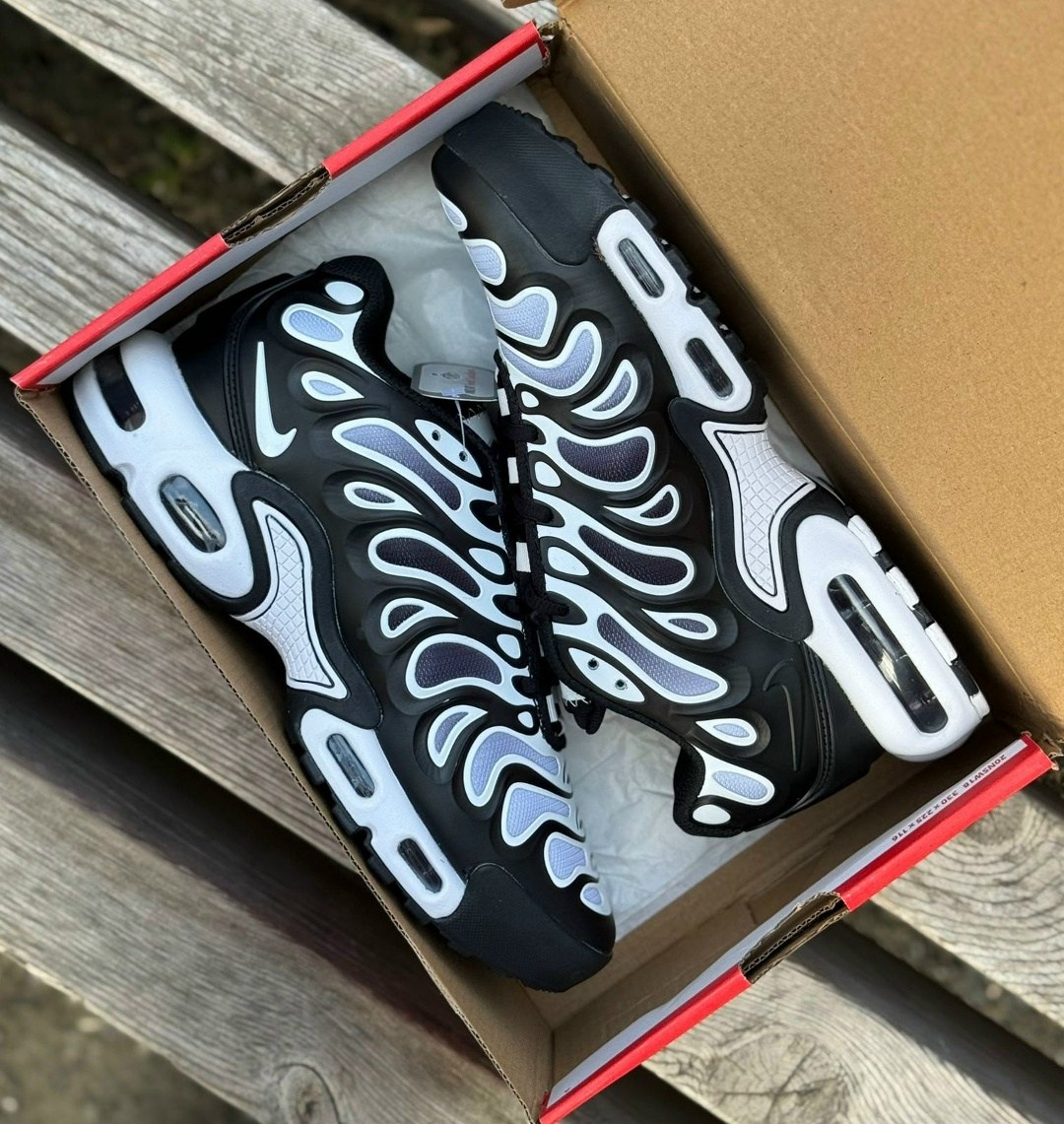 кроссовки nike air max tn plus,кроссовки nike air max plus,nike air max tn plus,кроссовки nike air max plus tn nike,nike air max tn plus drift