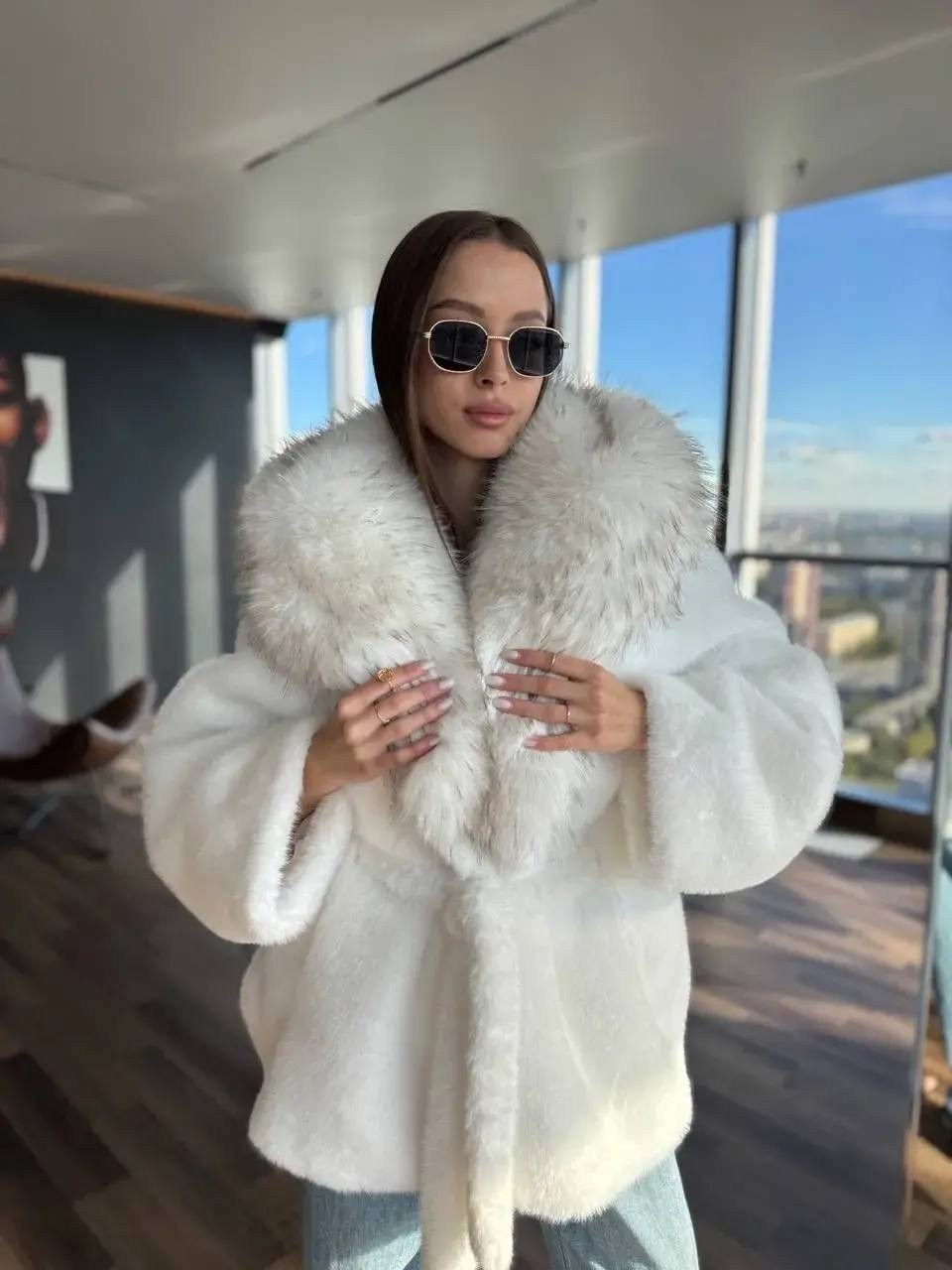белая шуба,шуба с капюшоном из эко песца romana furs,белая норковая шуба с капюшоном,искусственная шуба,белая норковая шуба