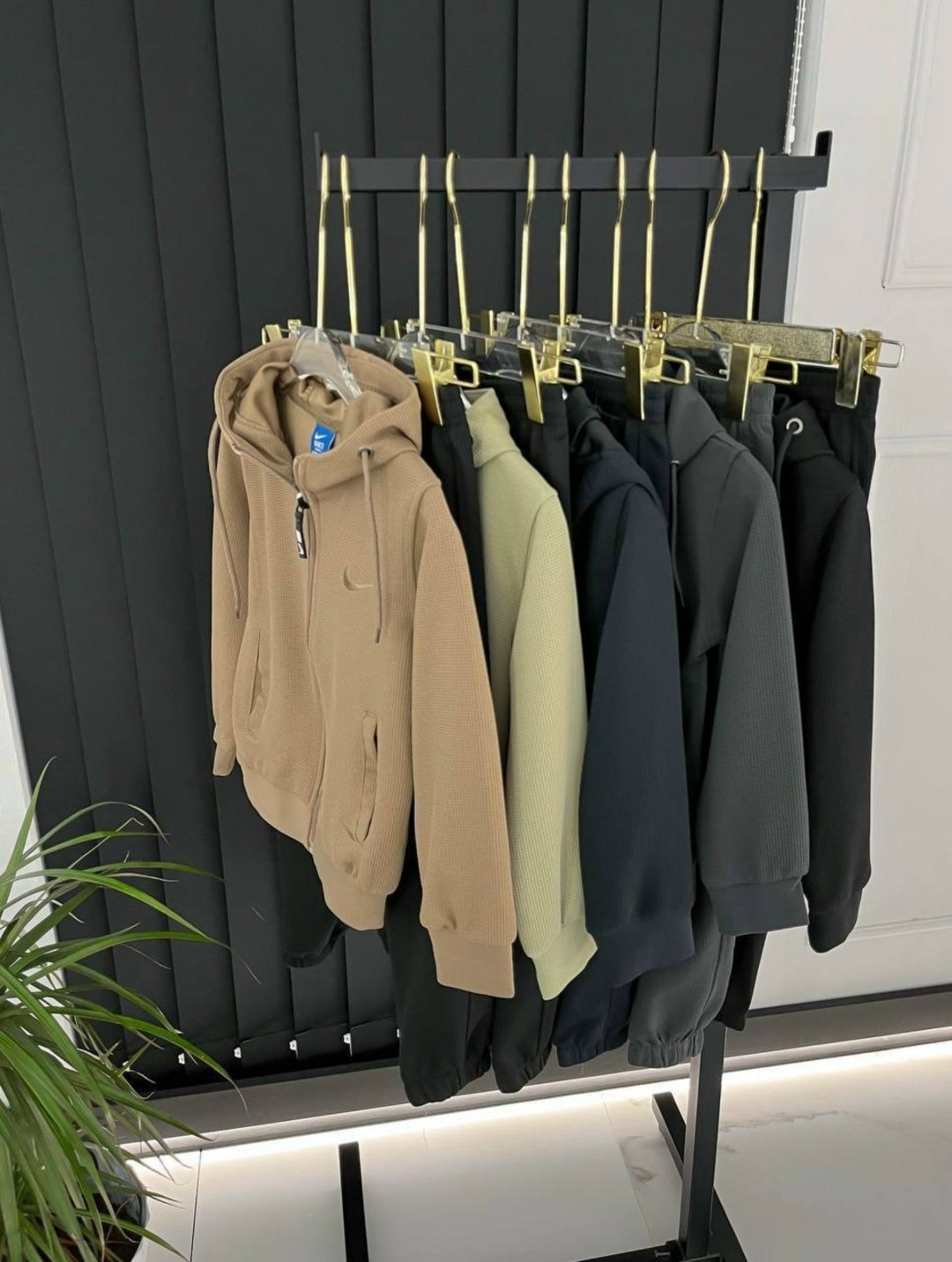 спортивный костюм brunello cucinelli,костюм спортивный,спортивные костюмы на флисе,спортивный костюм мужской,спортивный костюм armani