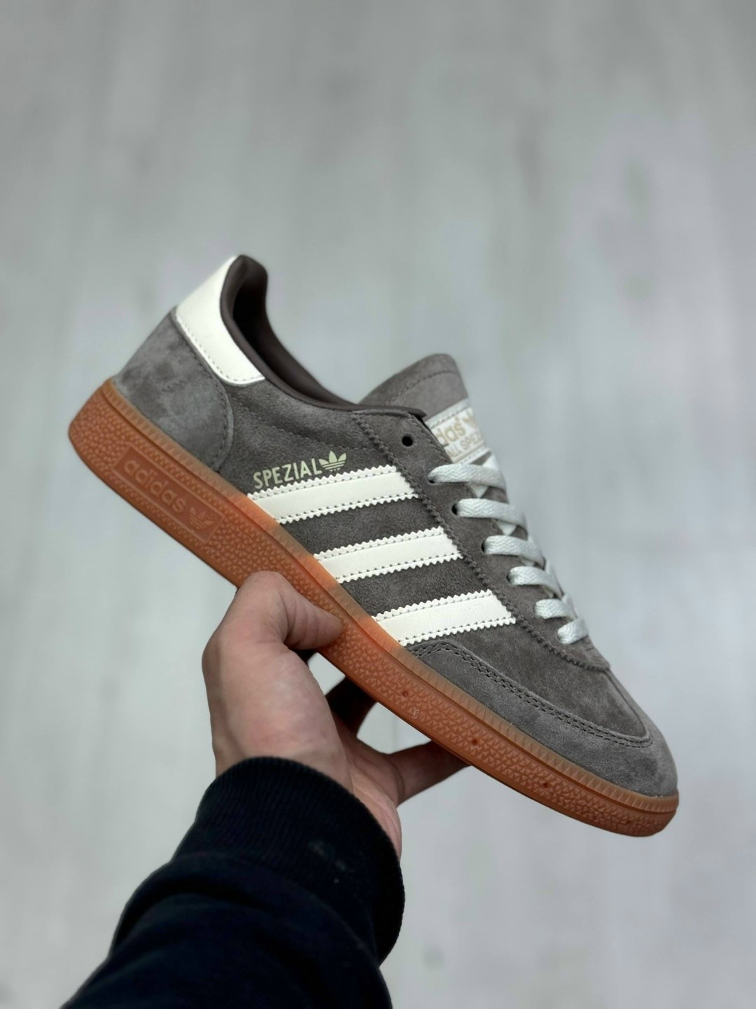 кроссовки adidas spezial,кроссовки adidas handball spezial,adidas handball spezial,кроссовки adidas,кеды spezial adidas