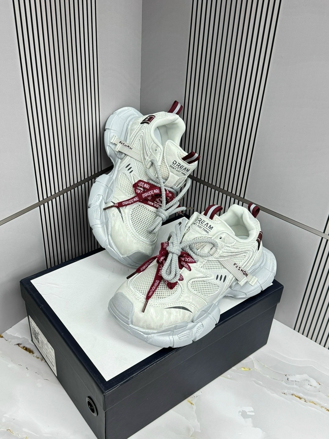 кроссовки,кроссовки женскиe,кроссовки женские balenciaga,кроссовки dolce gabbana женские,кроссовки balenciaga