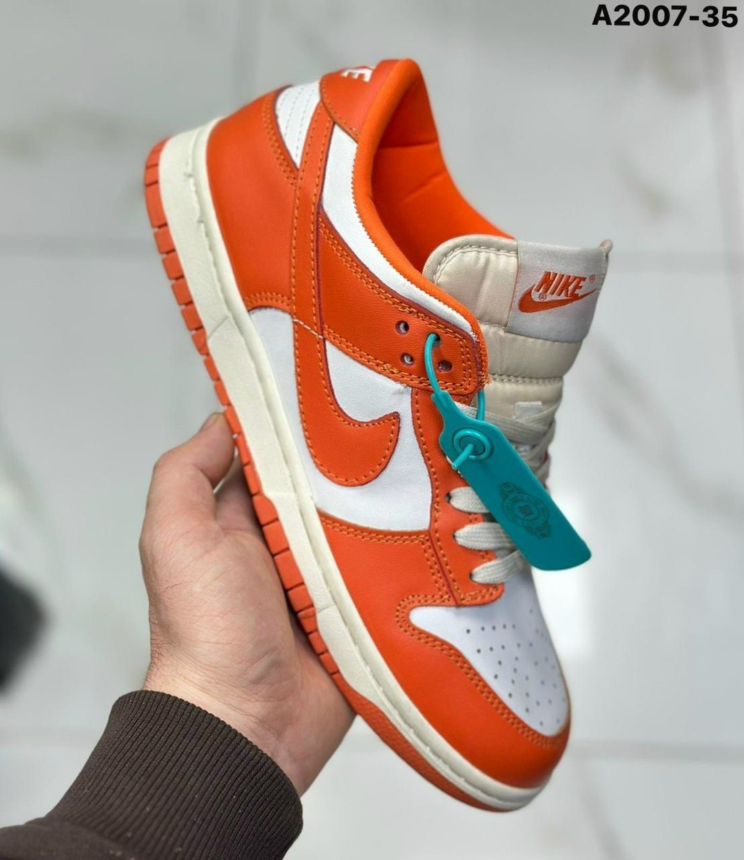 кроссовки,кроссовки nike sb dunk low,классические кроссовки,оранжевые кроссовки,nike dunk low
