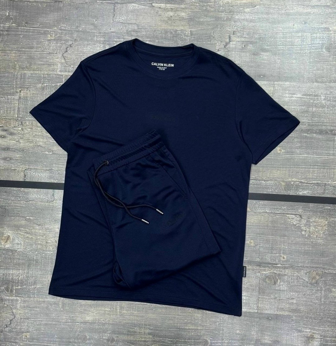 спортивный костюм calvin klein,повседневный костюм,мужская мода,костюм мужской,костюм мужской спортивный