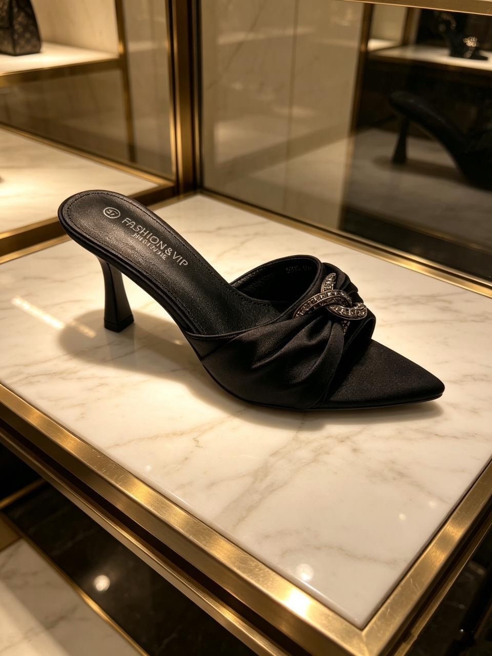 ,manolo blahnik туфли,босоножки женские,босоножки manolo blahnik,модные туфли