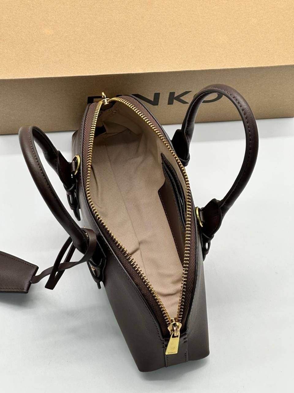 сумка,сумка женская брендовая,сумка prada женская,модная сумка,сумки версаче