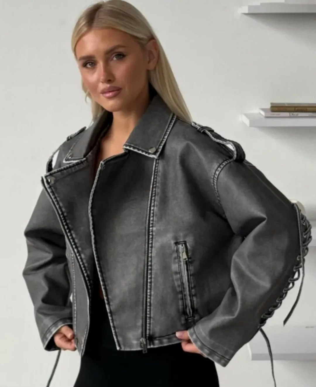 косуха куртка кожаная укороченная xr-xoroshy,косуха куртка кожаная укороченная xr-xoroshy цвет серый,косуха винтажная куртка кожаная oversize серая monyken,женская кожаная куртка косуха оверсайз,кожан